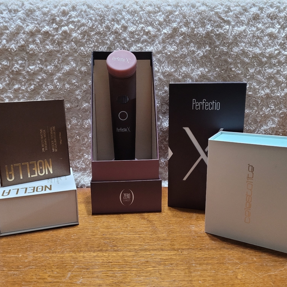 Perfectio X Perfectio X  LED Infrared Skin Rejuven
